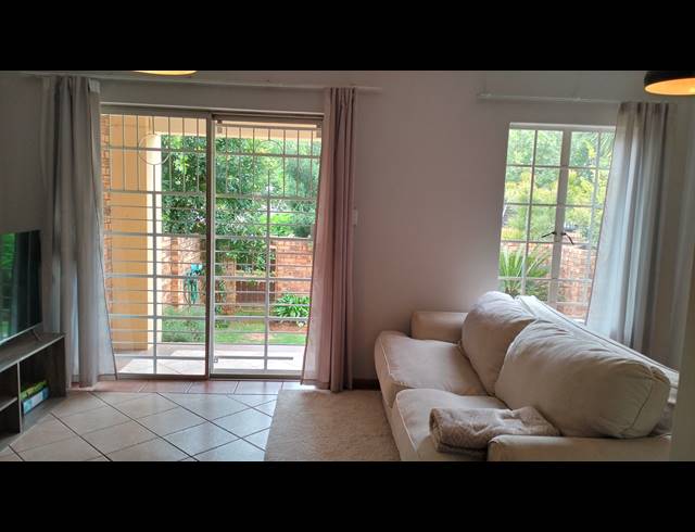 2 BEDROOM SECTIONAL TITLE RENTED IN OLYMPUS AH